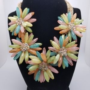 Unbranded vintage pastel flowers statement necklac